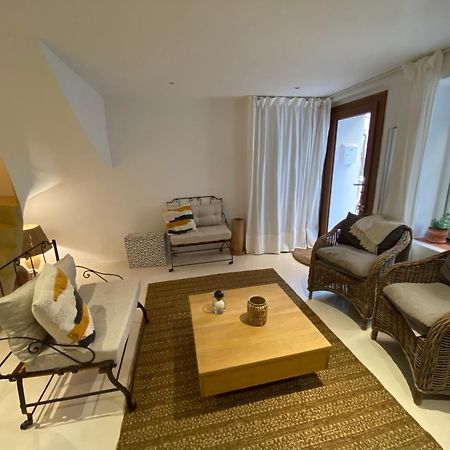 Maison Au Coeur Du Village Le Plan-de-la-Tour Esterno foto